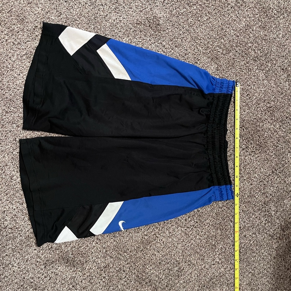 Nike Black and Blue Men's Shorts